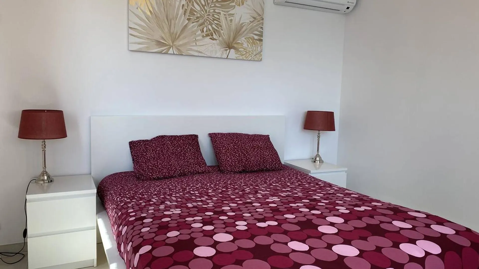 Villa Avec Piscine A Debordement Et Climatisation, Cote D'Azur - Fr-1-768-71 雷以桑布尔 0*,